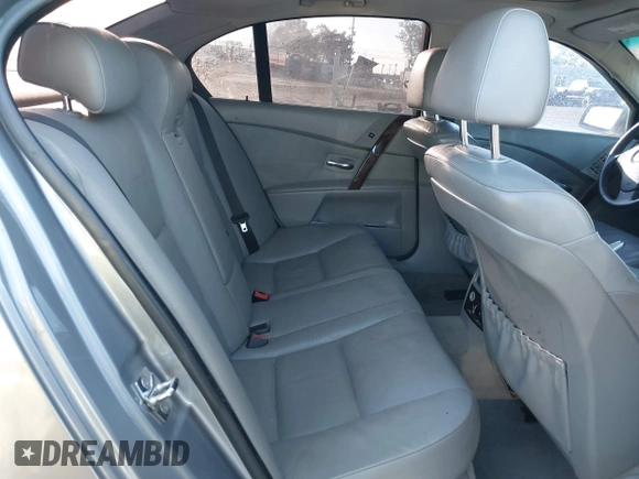 2007 BMW 5 Series 525i z VIN WBANE53507CW60783, wystawiony jako IAAI lot #42259642 z przebiegiem 279 348 mil mil oraz . Historia ofert i sprzedaży dostępna na DreamBid. Obrazek 8.