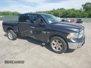 2018 Ram 1500 Lone Star Silver z VIN 1C6RR6LT8JS155222, wystawiony jako Copart lot #53042825 z przebiegiem 78 270 mil mil oraz Szkoda całkowita • Salvage title. Historia ofert i sprzedaży dostępna na DreamBid. Obrazek 4.