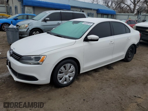 2013 Volkswagen Jetta Sedan SE with VIN 3VWDP7AJXDM418532, listed as a Copart auction lot 44253915 with 103,310 mi miles and Salvage Title. Bid and sale history available at carsss.com. Image 1.