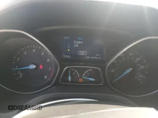 2014 Ford Focus SE z VIN 1FADP3K24EL317353, wystawiony jako Copart lot #57181215 z przebiegiem 144 495 mil mil oraz Szkoda całkowita • Salvage title. Historia ofert i sprzedaży dostępna na DreamBid. Obrazek 9.