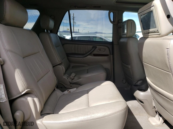 2006 Toyota Sequoia Limited with VIN 5TDBT48A66S267542, listed as a Copart auction lot 49118545 with 315,969 mi miles and Clean Title. Bid and sale history available at carsss.com. Image 11.