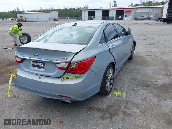 2012 Hyundai Sonata SE with VIN 5NPEC4AB9CH475853, listed as a IAAI auction lot 42084329 with 143,146 mi miles and . Bid and sale history available at carsss.com. Image 12.