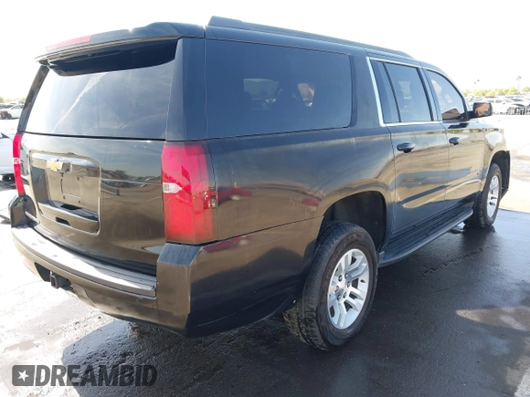 2018 Chevrolet Suburban LT z VIN 1GNSCHKC4JR111130, wystawiony jako IAAI lot #42383199 z przebiegiem 44 584 mil mil oraz . Historia ofert i sprzedaży dostępna na DreamBid. Obrazek 4.