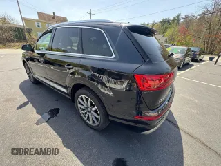 2017 Audi Q7 Premium Plus z VIN WA1LAAF75HD025575, wystawiony jako Copart lot #55443465 z przebiegiem 162 389 mil mil oraz Czysty tytuł • Clean title. Historia ofert i sprzedaży dostępna na DreamBid. Obrazek 2.