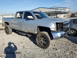 2018 Chevrolet Silverado 1500 LT with VIN 1GCUKREC5JF152017, listed as a Copart auction lot 85677374 with 91,289 mi miles and Salvage Title. Bid and sale history available at DreamBid. Image 4.