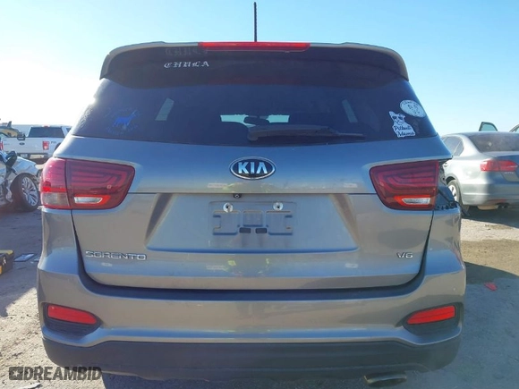2019 Kia Sorento LX V6 with VIN 5XYPG4A57KG491529, listed as a IAAI auction lot 41420316 with NaN miles. Bid and sale history available at carsss.com. Image 16.