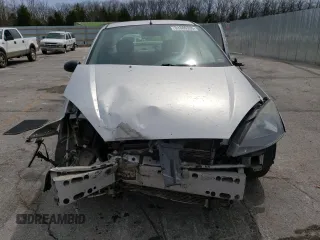 2004 Ford Focus SE with VIN 1FAFP34344W113759, listed as a Copart auction lot 51386335 with 148,267 mi miles and Salvage title. Bid and sale history available at DreamBid. Image 5.
