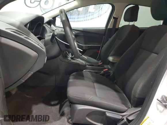 2016 Ford Focus SE with VIN 1FADP3K29GL263065, listed as a Copart auction lot 45387785 with 88,000 mi miles and Clean Title. Bid and sale history available at carsss.com. Image 7.