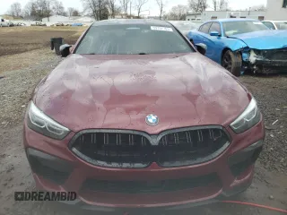2021 BMW M8 z VIN WBSGV0C03MCF60039, wystawiony jako Copart lot #39737763 z przebiegiem Nie podano mil oraz . Historia ofert i sprzedaży dostępna na DreamBid. Obrazek 5.