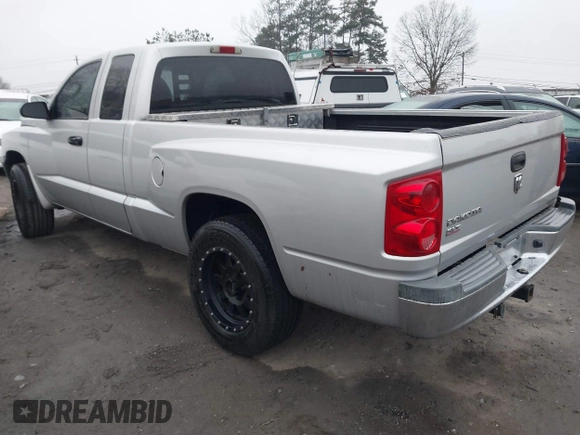 2005 Dodge Dakota SLT с VIN 1D7HE42K25S309240, выставлен на аукционе IAAI как лот 41553779 с пробегом 203 769 миль миль и . История ставок и продаж доступна на DreamBid. Изображение 3.