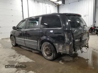 2017 Dodge Grand Caravan Crew Plus with VIN 2C4RDGDG3HR702035, listed as a Copart auction lot 46944875 with 214,058 mi miles and Salvage Title. Bid and sale history available at DreamBid. Image 2.
