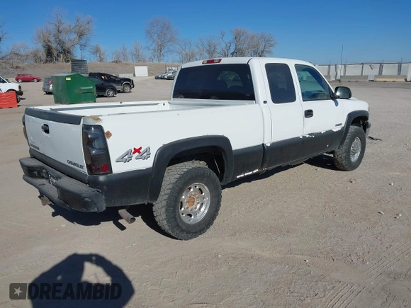 2001 Chevrolet Silverado 2500 with VIN 1GCGK29U81Z218548, listed as a IAAI auction lot 41442231 with 209,009 mi miles. Bid and sale history available at carsss.com. Image 4.