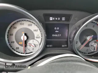 2012 Mercedes-Benz SLK 350 z VIN WDDPK5HA8CF008938, wystawiony jako Copart lot #57484345 z przebiegiem 84 627 mil mil oraz Szkody całkowita. Historia ofert i sprzedaży dostępna na DreamBid. Obrazek 9.