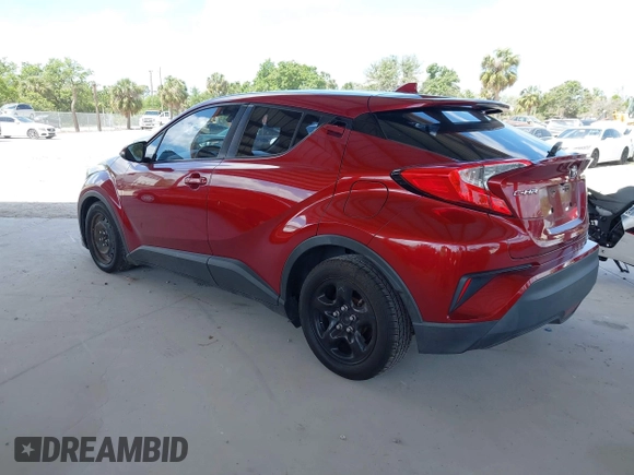 2018 Toyota C-HR XLE with VIN NMTKHMBX0JR058660, listed as a IAAI auction lot 41929790 with 136,358 mi miles. Bid and sale history available at carsss.com. Image 3.