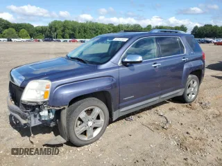 2013 GMC Terrain SLT z VIN 2GKFLWE35D6198406, wystawiony jako Copart lot #63192265 z przebiegiem 180 590 mil mil oraz Czysty tytuł • Clean title. Historia ofert i sprzedaży dostępna na DreamBid. Obrazek 1.