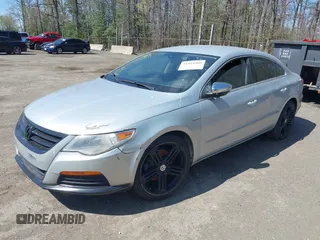 2011 Volkswagen CC Sport with VIN WVWMP7AN9BE705823, listed as a IAAI auction lot 41994900 with 141,382 mi miles. Bid and sale history available at carsss.com. Image 2.