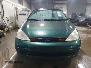 2000 Ford Focus SE with VIN 1FAFP3432YW312878, listed as a Copart auction lot 45812005 with 164,560 mi miles and Salvage Title. Bid and sale history available at carsss.com. Image 5.
