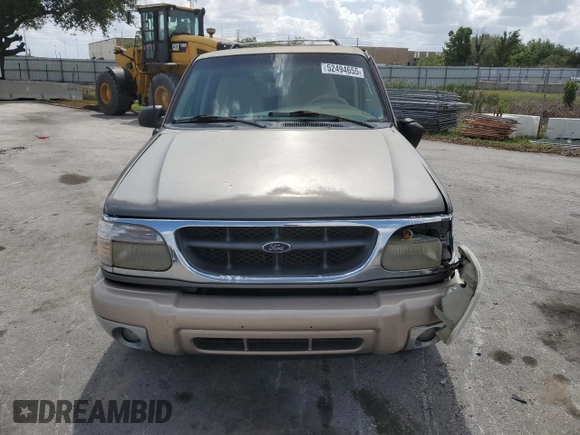 2000 Ford Explorer Eddie Bauer with VIN 1FMZU64E8YZB16294, listed as a Copart auction lot 52494655 with 196,168 mi miles and Salvage title. Bid and sale history available at DreamBid. Image 5.
