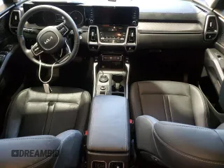2023 Kia Sorento Hybrid EX with VIN KNDRHDLG8P5174024, listed as a Copart auction lot 83092544 with 20,636 mi miles and Clean Title. Bid and sale history available at carsss.com. Image 8.