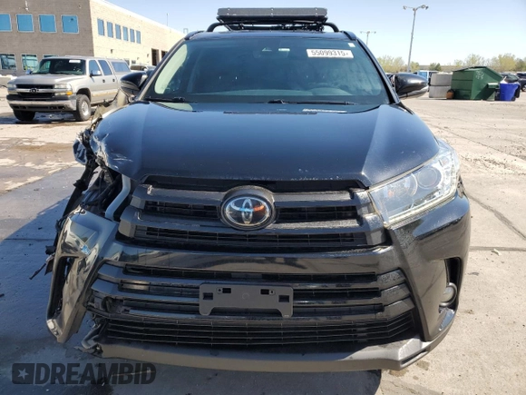 2018 Toyota Highlander SE with VIN 5TDKZRFH3JS540733, listed as a Copart auction lot 55099315 with 80,067 mi miles and Salvage title. Bid and sale history available at DreamBid. Image 5.