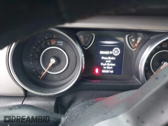 2019 Jeep Wrangler Unlimited Sport Altitude with VIN 1C4HJXDG3KW528647, listed as a IAAI auction lot 40986538 with 85,381 mi miles and . Bid and sale history available at DreamBid. Image 16.