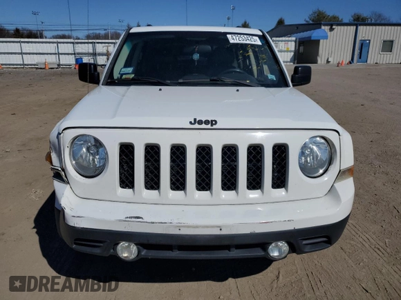 2014 Jeep Patriot Latitude with VIN 1C4NJPFA9ED758298, listed as a Copart auction lot 47253425 with 139,322 mi miles and Salvage title. Bid and sale history available at DreamBid. Image 5.