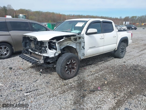 2018 Toyota Tacoma SR with VIN 3TMCZ5AN2JM171647, listed as a IAAI auction lot 41784540 with 149,645 mi miles. Bid and sale history available at carsss.com. Image 17.
