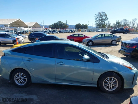 2022 Toyota Prius L Eco with VIN JTDKAMFU3N3187053, listed as a IAAI auction lot 41741417 with 152,444 mi miles. Bid and sale history available at carsss.com. Image 14.