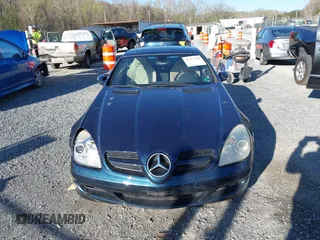 2005 Mercedes-Benz SLK 230/320 z VIN WDBWK56F55F040655, wystawiony jako IAAI lot #41971320 z przebiegiem 65 332 mil mil oraz . Historia ofert i sprzedaży dostępna na DreamBid. Obrazek 12.