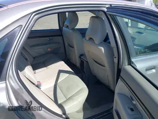 2004 Volvo S80 with VIN YV1TS91Z041376376, listed as a IAAI auction lot 41658074 with 152,894 mi miles. Bid and sale history available at carsss.com. Image 8.