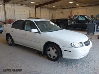 2000 Chevrolet Malibu LS with VIN 1G1NE52J0Y6324299, listed as a IAAI auction lot 42037254 with 226,982 mi miles. Bid and sale history available at carsss.com. Image 1.
