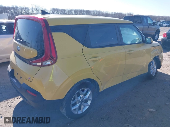 2020 Kia Soul LX with VIN KNDJ23AU5L7101306, listed as a IAAI auction lot 41855061 with 75,714 mi miles. Bid and sale history available at carsss.com. Image 4.