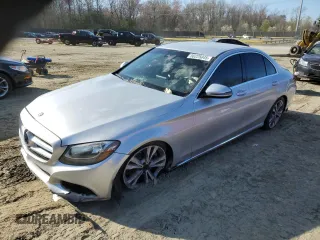 2016 Mercedes-Benz C 300 z VIN 55SWF4JB4GU141308, wystawiony jako Copart lot #50225045 z przebiegiem 86 416 mil mil oraz Szkoda całkowita • Salvage title. Historia ofert i sprzedaży dostępna na DreamBid. Obrazek 1.