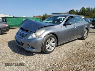 2015 Infiniti Q40 with VIN JN1CV6AP0FM500208, listed as a Copart auction lot 77498594 with 0 mi miles and Salvage Title. Bid and sale history available at carsss.com. Image 1.
