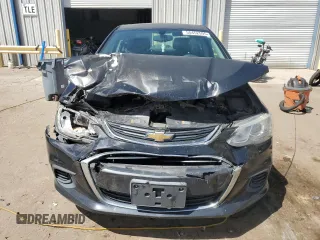 2017 Chevrolet Sonic LT z VIN 1G1JD5SG9H4112650, wystawiony jako Copart lot #55452595 z przebiegiem 148 035 mil mil oraz Szkoda całkowita • Salvage title. Historia ofert i sprzedaży dostępna na DreamBid. Obrazek 5.