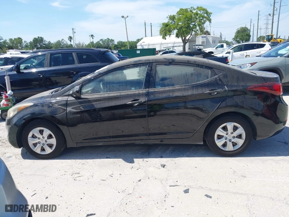 2016 Hyundai Elantra SE with VIN KMHDH4AE7GU628373, listed as a IAAI auction lot 41936414 with 55,609 mi miles. Bid and sale history available at carsss.com. Image 14.