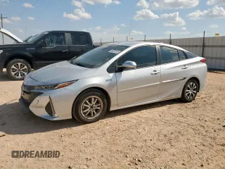 2021 Toyota Prius LE z VIN JTDKAMFP8M3175845, wystawiony jako Copart lot #60032185 z przebiegiem 58 238 mil mil oraz Szkoda całkowita • Salvage title. Historia ofert i sprzedaży dostępna na DreamBid. Obrazek 1.