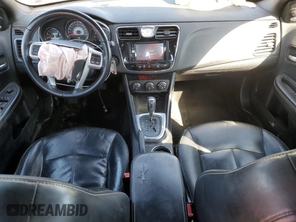 2013 Chrysler 200 Limited with VIN 1C3CCBCG9DN521093, listed as a Copart auction lot 48413365 with 185,004 mi miles and Salvage Title. Bid and sale history available at DreamBid. Image 8.
