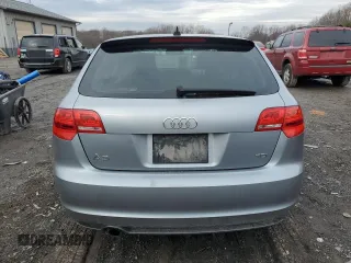 2013 Audi A3 Premium Plus z VIN WAUKJAFM3DA029530, wystawiony jako Copart lot #84448764 z przebiegiem 124 433 mil mil oraz Szkoda całkowita • Salvage title. Historia ofert i sprzedaży dostępna na DreamBid. Obrazek 6.