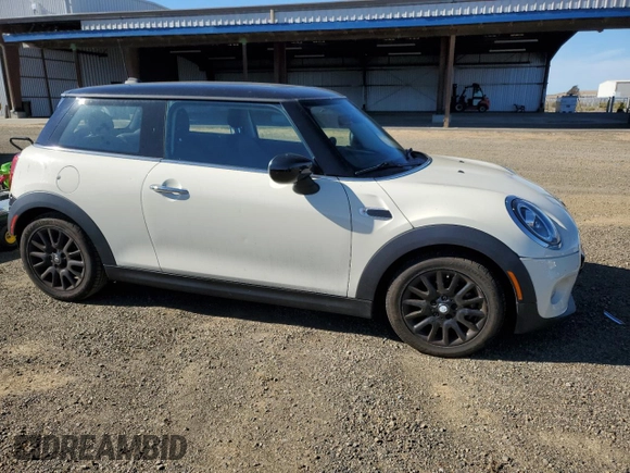 2021 MINI Hardtop Cooper with VIN WMWXR3C07M2N96541, listed as a Copart auction lot 78748714 with 28,706 mi miles and Salvage title. Bid and sale history available at DreamBid. Image 4.