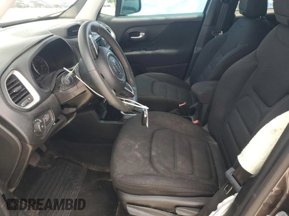 2019 Jeep Renegade Latitude z VIN ZACNJABB7KPJ73628, wystawiony jako Copart lot #59419695 z przebiegiem 61 126 mil mil oraz Szkoda całkowita • Salvage title. Historia ofert i sprzedaży dostępna na DreamBid. Obrazek 7.