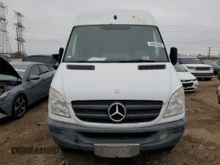 2013 Mercedes-Benz Sprinter with VIN WD3PF3CC4D5742926, listed as a Copart auction lot 53070545 with Not Provided miles and Clean Title. Bid and sale history available at DreamBid. Image 5.