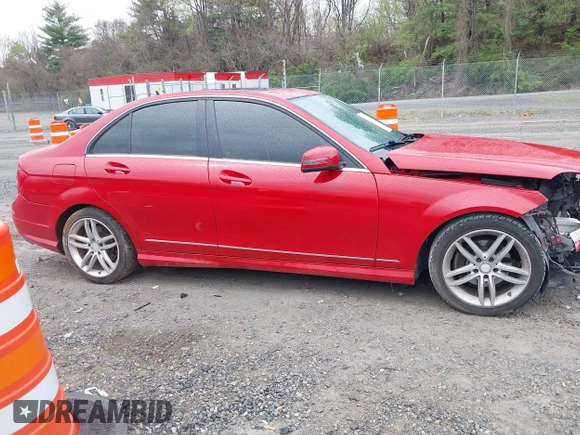 2014 Mercedes-Benz C 250 Sport with VIN WDDGF4HB1EA945105, listed as a IAAI auction lot 42001518 with 84,941 mi miles and . Bid and sale history available at carsss.com. Image 13.