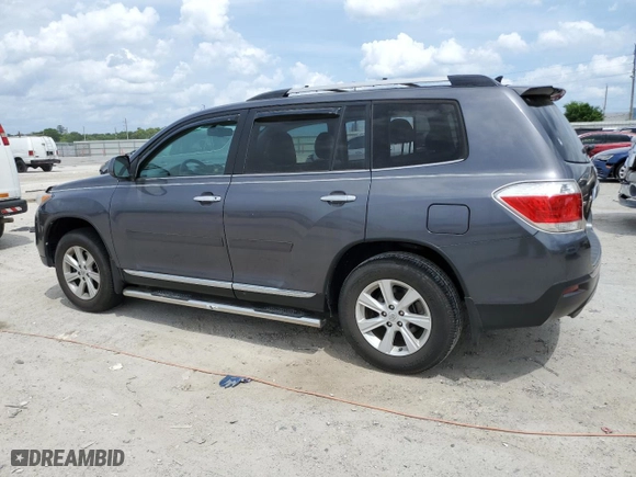 2013 Toyota Highlander with VIN 5TDZK3EH6DS133706, listed as a Copart auction lot 52105655 with 51,879 mi miles and Salvage Title. Bid and sale history available at carsss.com. Image 2.
