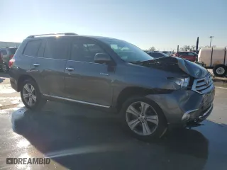 2013 Toyota Highlander Limited with VIN 5TDYK3EHXDS124308, listed as a Copart auction lot 46816875 with 104,832 mi miles and Salvage Title. Bid and sale history available at carsss.com. Image 4.