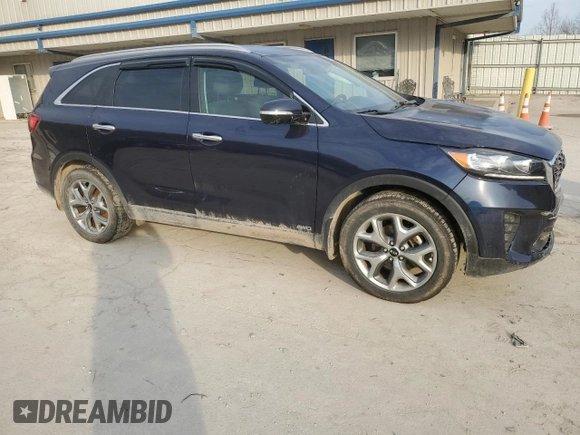 2019 Kia Sorento LX with VIN 5XYPGDA32KG597742, listed as a Copart auction lot 48980545 with 98,618 mi miles and Salvage Title. Bid and sale history available at carsss.com. Image 4.