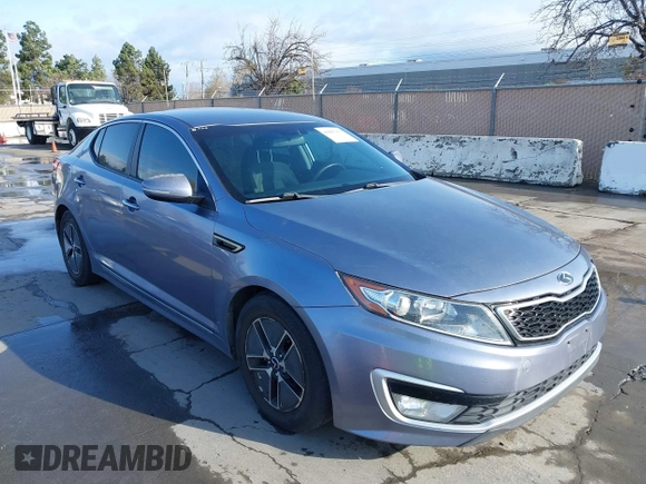2012 Kia Optima Hybrid with VIN KNAGM4AD6C5015831, listed as a IAAI auction lot 41807913 with 156,197 mi miles. Bid and sale history available at carsss.com. Image 6.