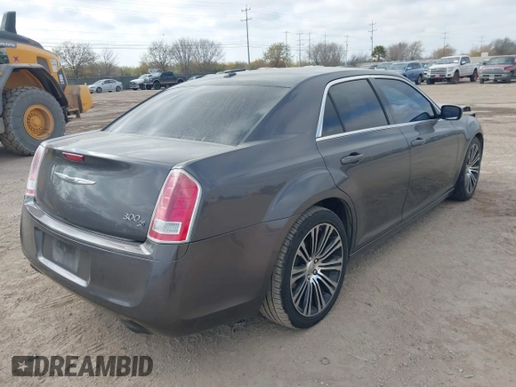 2013 Chrysler 300 with VIN 2C3CCABG7DH611105, listed as a IAAI auction lot 41769860 with 186,476 mi miles. Bid and sale history available at carsss.com. Image 4.