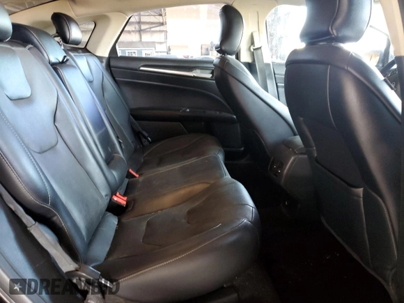 2019 Ford Fusion Titanium with VIN 3FA6P0D90KR116340, listed as a Copart auction lot 60240135 with 190,838 mi miles and Clean title. Bid and sale history available at DreamBid. Image 10.