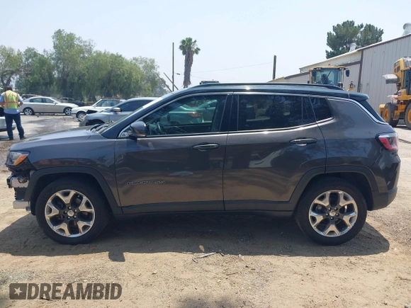 2018 Jeep Compass Limited with VIN 3C4NJCCB5JT253420, listed as a IAAI auction lot 42443809 with 98,057 mi miles and . Bid and sale history available at DreamBid. Image 15.